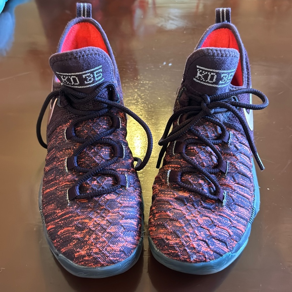 Nike KD 9. Youth size 5.5. “The sauce”
